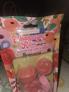 Champagne Rose Scented Shower Steamer - Pink